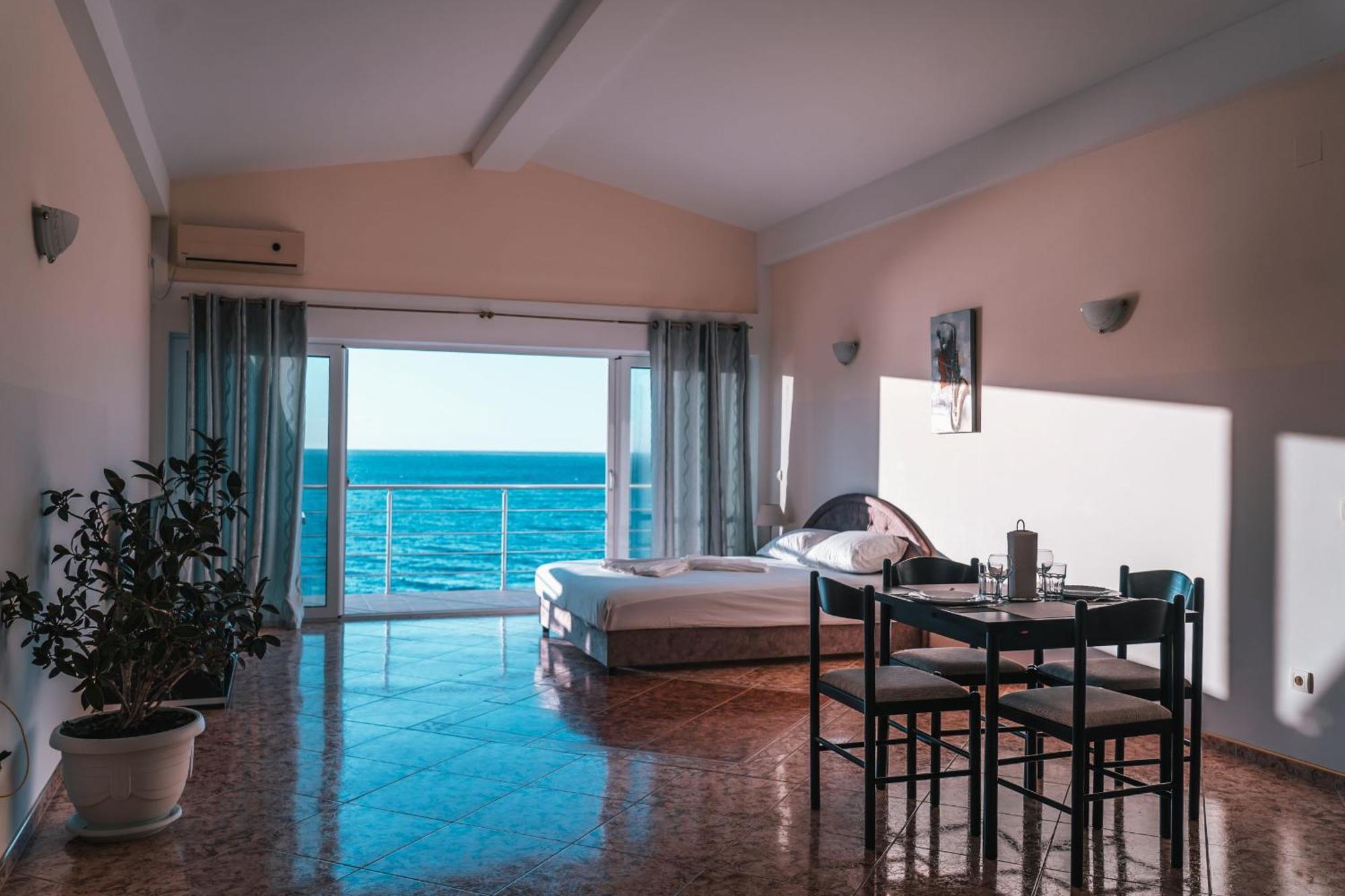 Fidel Apartments Kruče エクステリア 写真